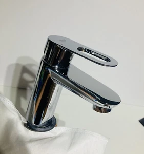 GROHE Bauloop, Single Hole Single-Handle S-Size Bathroom Faucet - Picture 1 of 16