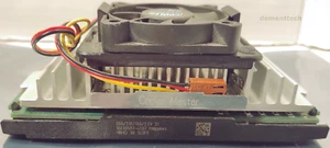 Intel Pentium III 550MHz P3 Slot 1 CPU w Heat Sink Fan SL3F7 100FSB 2.0V 512KB - Picture 1 of 4