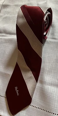 Corbata Oelg Cassini Birmania Goldsmith’s Memphis Poliéster Carmesí y Blanco 55x3 Foto 1 de 4