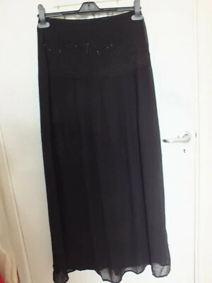 18 and East - Image 1 of 2