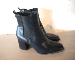 Size 11 Womens Black Color Square Toe Chelsea Block Heel Boots - Picture 1 of 6