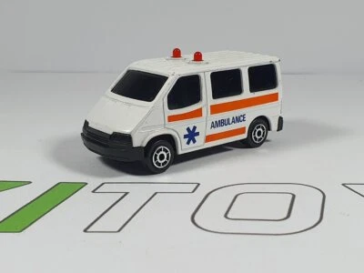 Ford Transit Ambulance Majorette 1/60 - Immagine 1 di 2