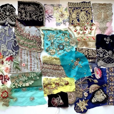 Indian Vintage Recycled Remnants Scraps 25 Pieces - Image 1 of 4