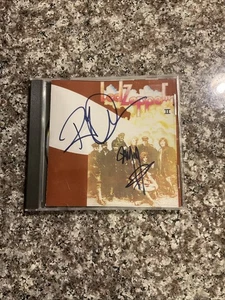 LED ZEPPELIN 2 signed CD JIMMY PAGE & ROBERT PLANT No Coa - Picture 1 of 5