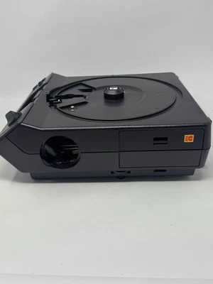 Kodak UNUSED Carousel 4600 Slide Projector FF 100-150mm Lens EC Stack Loader - Image 1 of 4