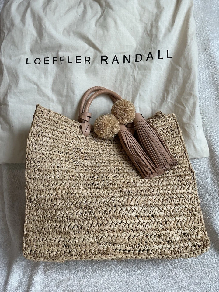 Hermoso Bolso de Mano Loeffler Randall Nuevo sin Etiquetas Rafia Natural con Adornos  Foto 1 de 4