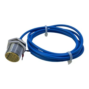 Turck Bi10-G30-Y1X Inductive Sensor Turck - Picture 1 of 12