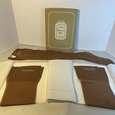 Medias Christian Dior vintage para mujer 2 ropa de acción beige francés 400 punta semi Foto 1 de 4