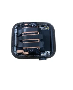 Apple Watch SE 44mm Espace Gris Étui (GPS) Sans LCD Comme Est - Photo 1 sur 2