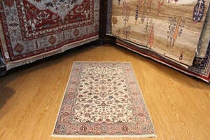 HANDMADE FINE QUALITY WOOL RUG, Beige Background Floral Tabris Design - Picture 1 of 7