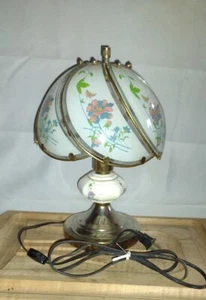 Vintage Underwriters Laboratories Lamp with Glass Floral Shade Anodized - Bild 1 von 3