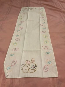 Embroidered White Cotton Table Runner Dresser Scarf Bunny Eggs 14 x 39" - Picture 1 of 3