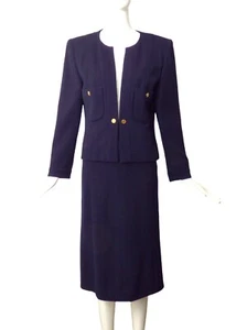 CHANEL- 1986 Navy Wool Skirt Suit, Size 10 - Picture 1 of 8