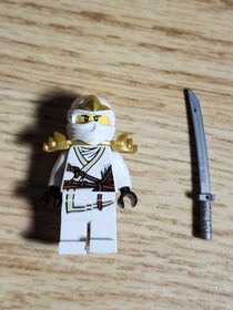 Lego Ninjago Minifigure Zane ZX Rise Of The Snakes 9445 Genuine