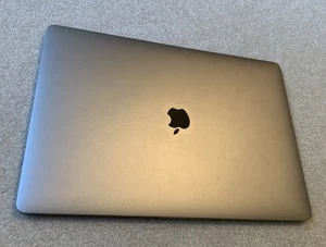 Apple MacBook Pro 16 Touch Bar 2019 i9 16GB 512Gb Cycle count:585 - Afbeelding 1 van 3