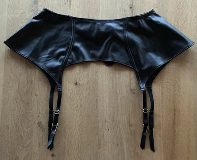 Hunkemöller Private Collection Strapsgürtel Gr. M schwarz NEU Garter Belt sexy - Bild 1 von 3