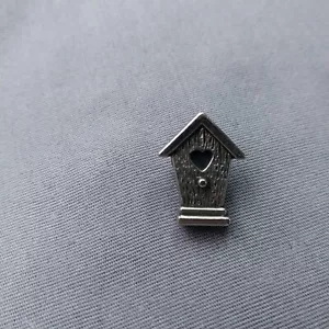 Bird House Heart Silver-Toned Lapel Hat Jacket Pin - Picture 1 of 2