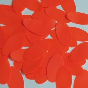 Lentejas de vinilo fluorescente opacas de alta costura ovaladas lentejuelas de 1,5" naranja ardiente - Imagen 1 de 2