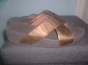 Fitflop Lulu Cross Slide Wedge Metallic Bronze Sandals, Women's 9 - Picture 1 of 3