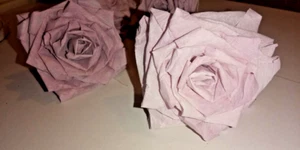 15 x Krepprosen BLUMEN aus handgefärbtem Krepp papier, 12 cm ALTROSA, ElitEtno - Bild 1 von 2