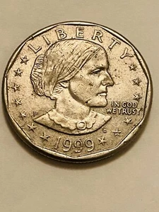 1999 Susan B Anthony (moneta da un dollaro) $ circolata ampia rara speciale USA - Foto 1 di 2