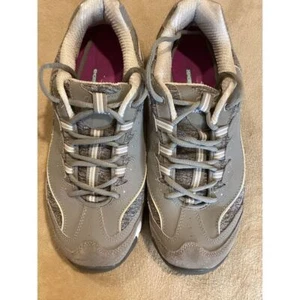 Skechers D'Lites Me Time Gray, White, and Silver Women's Size 11 - Picture 1 of 9