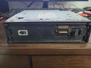 Radio Kenwood KDC-MP7028 sin cara desmontable sin probar venta para piezas - Imagen 1 de 4