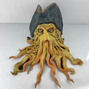 Maschera Deluxe Davy Jones Pirati dei Caraibi 2006 usata in ottime condizioni super rara - Foto 1 di 7
