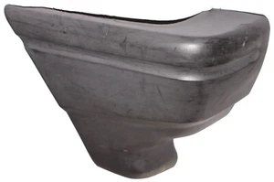 Discovery 300 V8 94-98 Front Bumper Plastic End Cap Trim RH OS Drivers - Picture 1 of 4