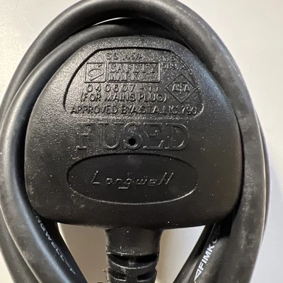 Longwell AC Power Cord BS1363 to C13 England UK with 10A Fuse - Image 1 of 4
