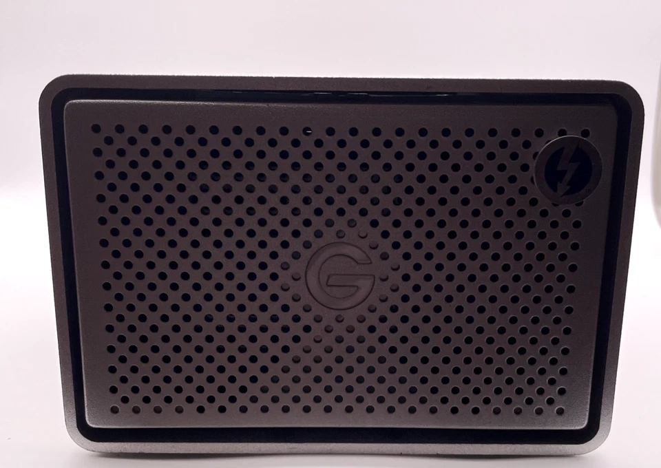 G-Technology G-RAID 12TB 2-Bay Thunderbolt 3 RAID Array 0G05753  – Not Working - Image 1 of 4
