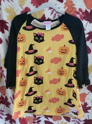 🎃Ruffle Girl Halloween Top Black Cat Pumpkin Candy Corn Print Size L🎃 - Image 1 of 4