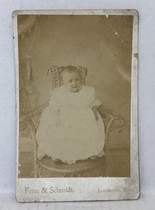 1800s Lumberton Mississippi CABINET CARD of Infant / Child - Bild 1 von 2