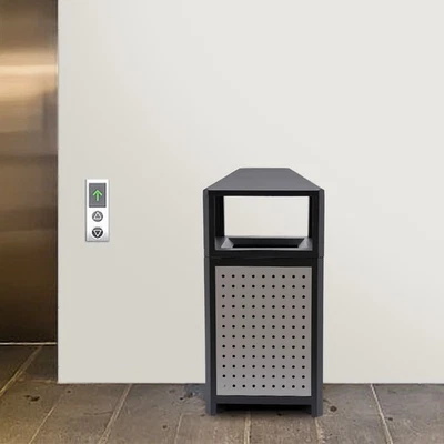 Lote grande de contenedores de basura comerciales para exteriores de 15 galones Foto 1 de 4