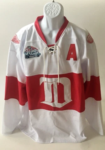 Henrik Zetterberg #40 2009 Winter Classic Detroit Red Wings NHL Hockey Jersey XL Cover