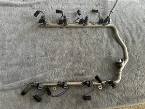 03-08 Mercedes R230 SL55 CL55 E55 AMG Fuel Injection Rail Line w/ Injectors OEM - Picture 1 of 3