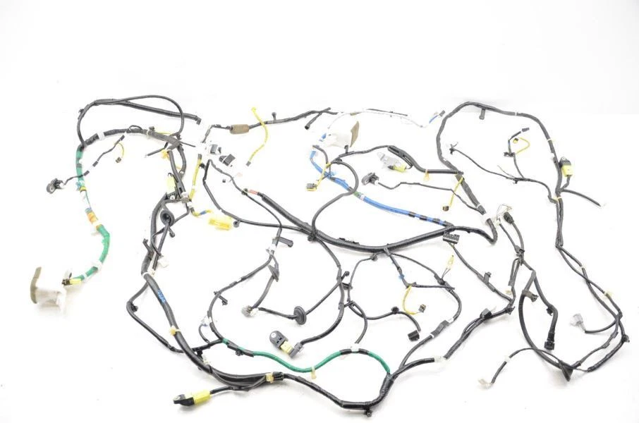 Arnés de cableado del chasis interior y trasero Subaru WRX STI 2015 Foto 1 de 4