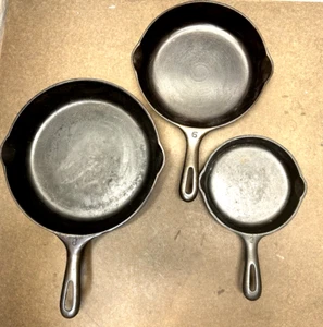 Vintage Cast Iron Skillet Set #8 Y 10.5" #6 S 9" #3 Z 6.5" - Picture 1 of 11