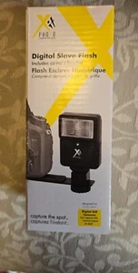 Digital Slave Flash - NIB - Picture 1 of 1