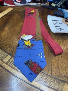 SNOOPY CHARLIE BROWN CARTOON TEACHER PEANUTS SOCCER NECKTIE TIE FREE SHIPPING - Picture 1 of 4