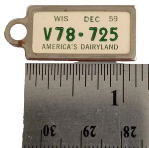 VTG 1959 Wisconsin Disabled American Veterans License Plate Tag Key Fob #21190 - Picture 1 of 3