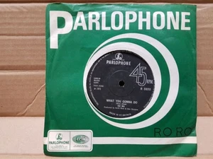 Ro Ro ‎– Here I Go Again - 45T VG/EX Parlophone ‎– R 5920 - Picture 1 of 2