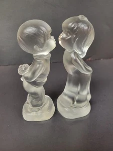 Bacio in vetro Fenton vintage ragazzo e ragazza - Foto 1 di 8
