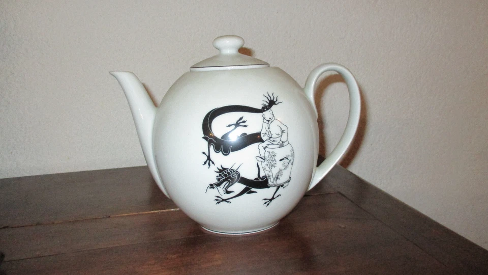 Théière Tintin le lotus bleu Axis - Photo 1/1