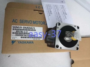 1 Stück Yaskawa SGMJV-04ADA21 Servomotor SGMJV04ADA21 Neu im Karton Expressversand/ - Bild 1 von 2