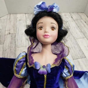 Muñeca de porcelana Disney Blancanieves 18" recuerdo edición especial latón 2005 - Imagen 1 de 21