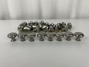 Silver Metal Pulls Cabinet Dresser Drawer Handle LOT 1.25"x1" Hardware Screws - Picture 1 of 3