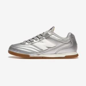 New Balance RC42 - Silver / URC42CA / Running Shoes Sneakers Expedited - Picture 1 of 5