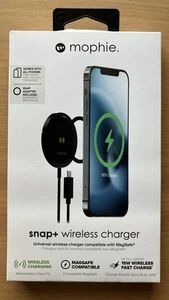 Mophie Snap+ Wireless Charger MagSafe Compatible 15W Snap Adapter Included - Picture 1 of 2