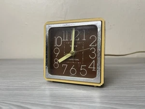 Timex Vintage Alarm Clock Lighted Dial Wood Grain 1970 *A Handsome Classic* - Picture 1 of 5